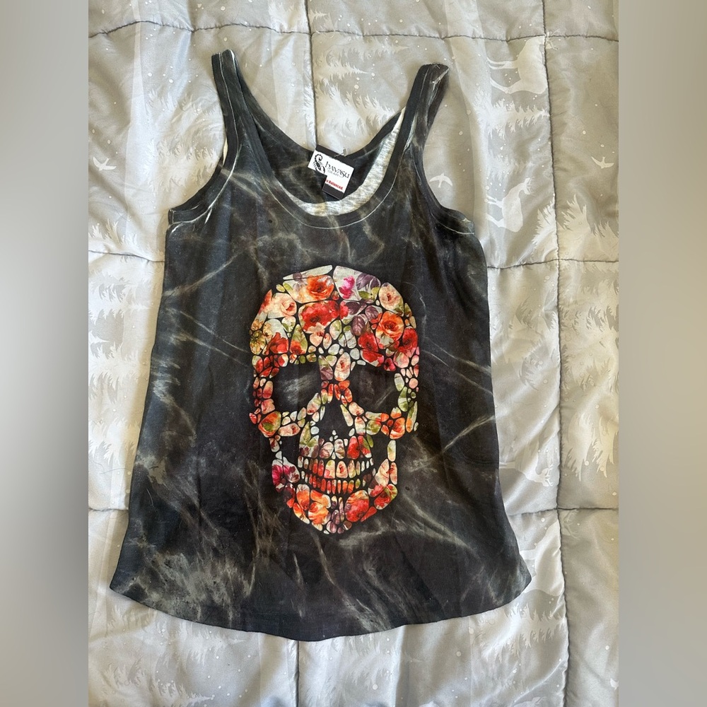 Havasu gear Floral Skull Tank Top